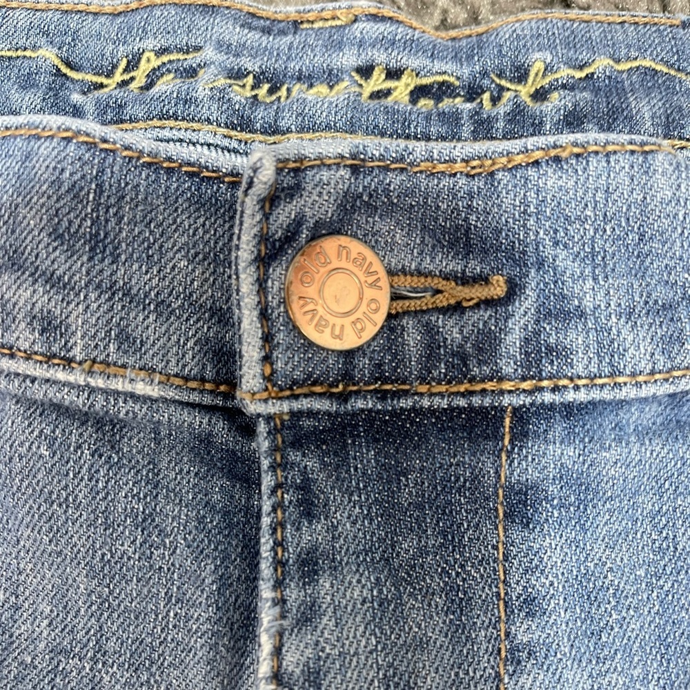 Old navy the sweetheart short stretch denim mid rise bootcut blue jeans size 10 - Picture 4 of 14
